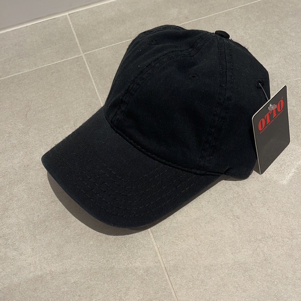 Otto black one size fits all adjustable cap
